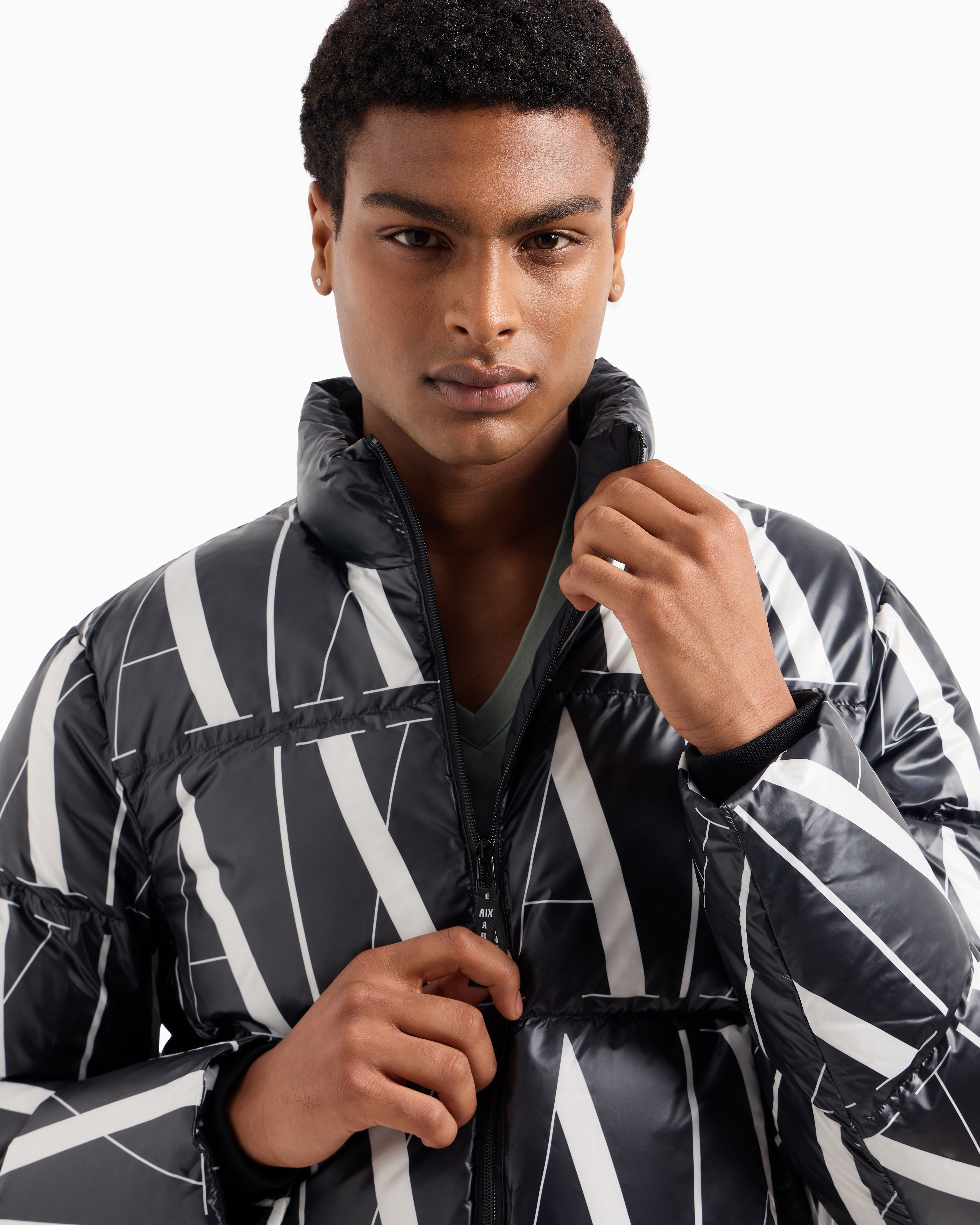 ICONリアルダウンジャケット | Armani Exchange