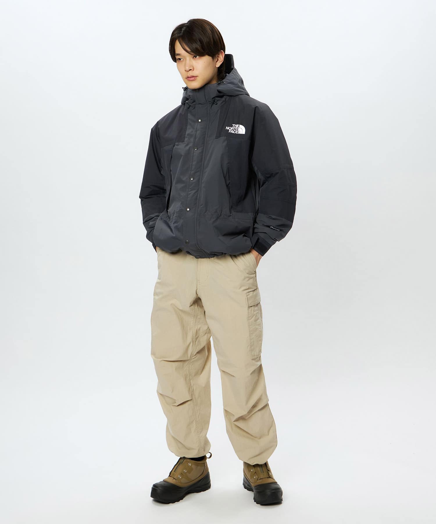 THE NORTH FACE Mountain Insulation Jacket ブラックxアスファルト