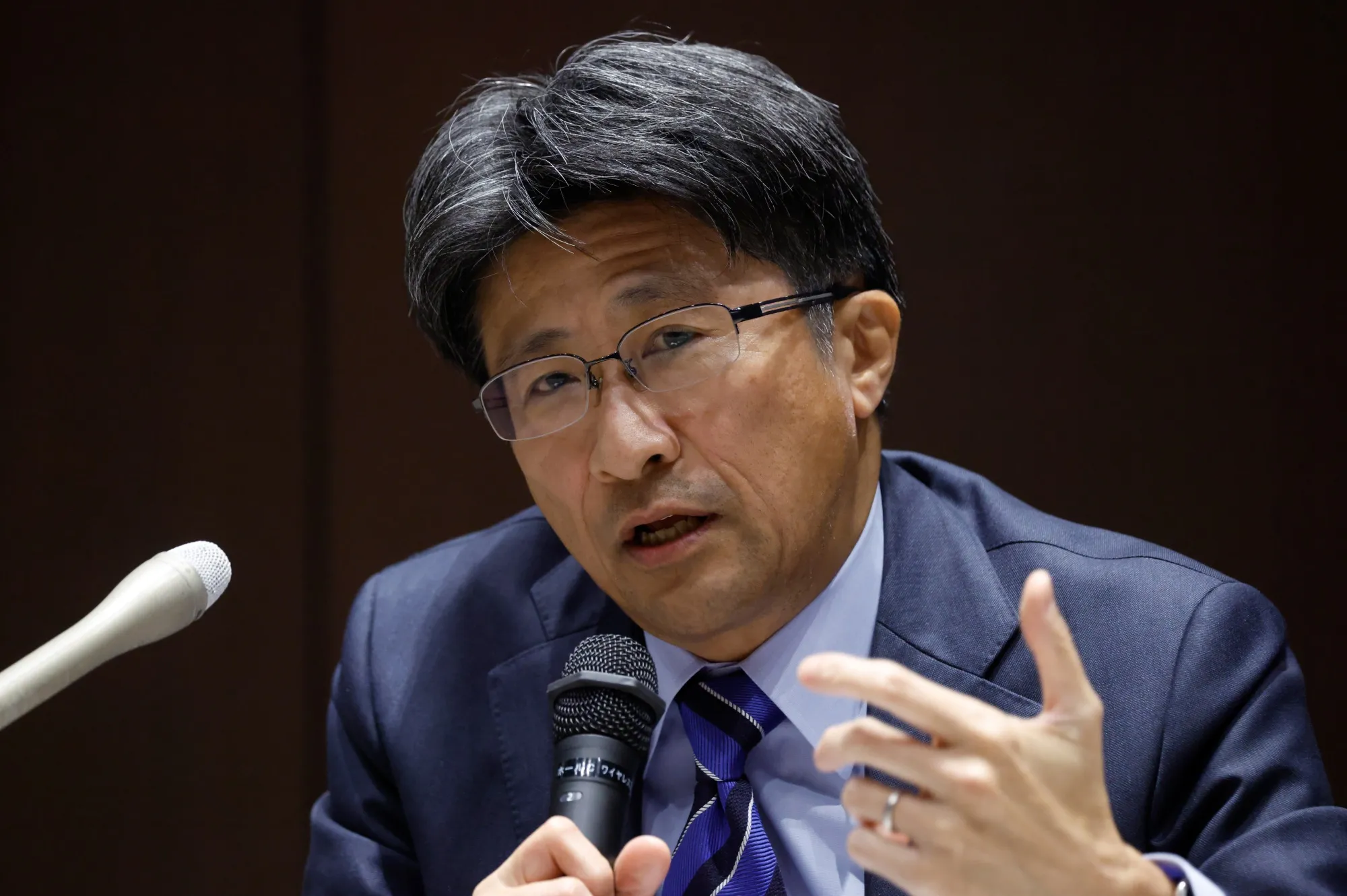 みずほFG社長、日本の財政状況は改善－国債市場警戒も前向き評価