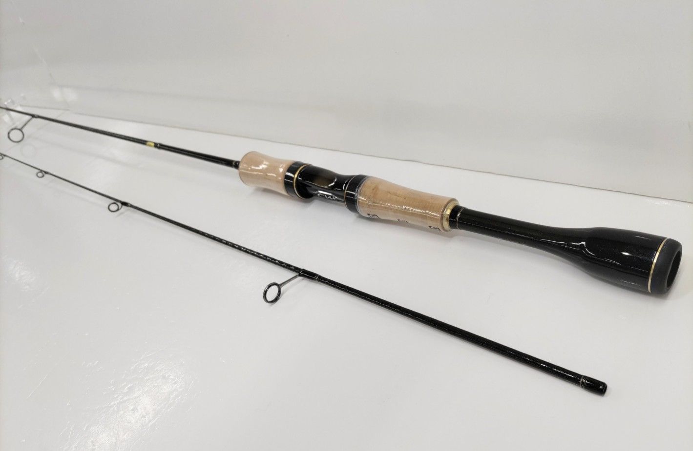 訳あり未使用品！】シマノ 16カーディフ エリアリミテッド S60SUL-FF