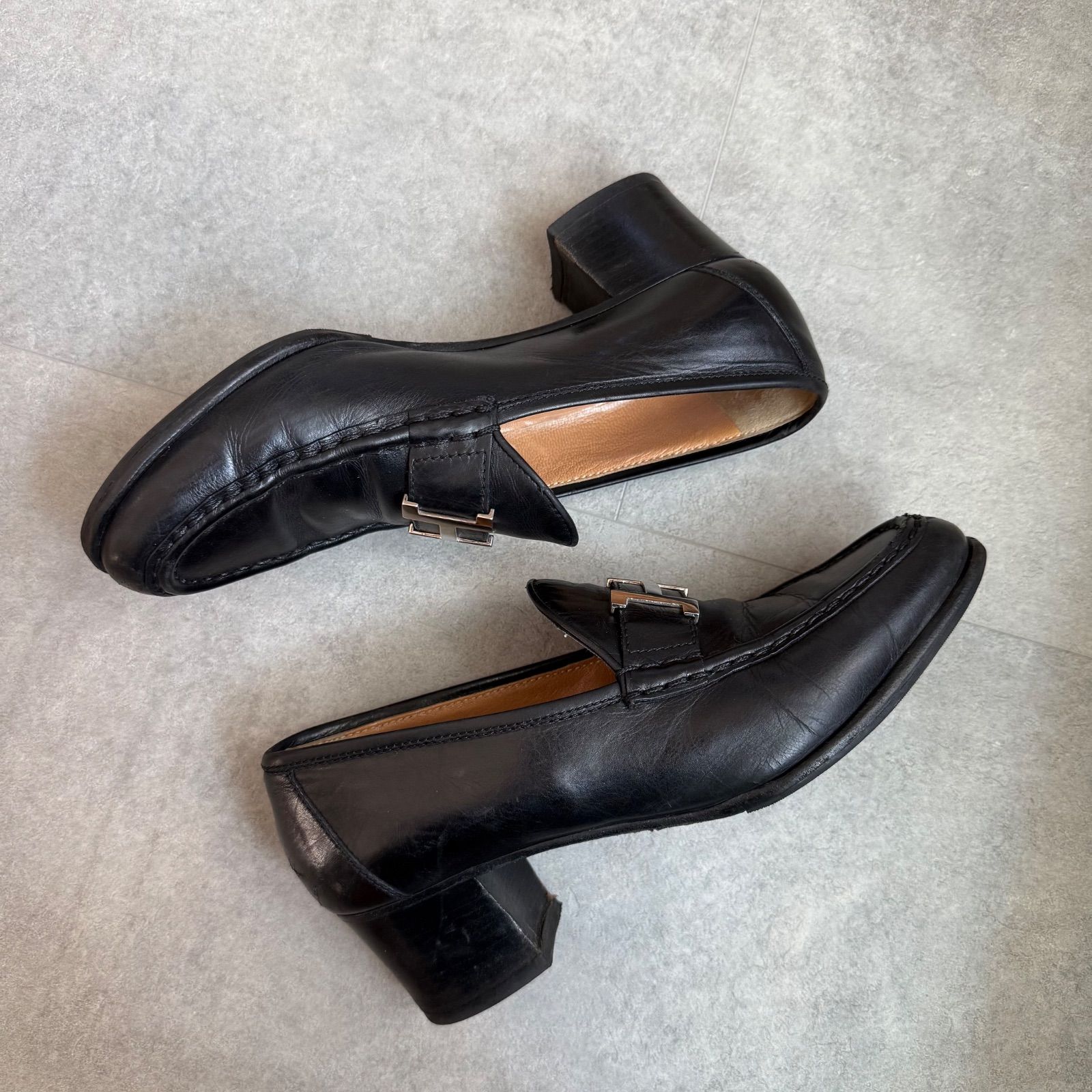 HERMES エルメス ローファー Hロゴ 革靴 コンスタンス レザー ブラック