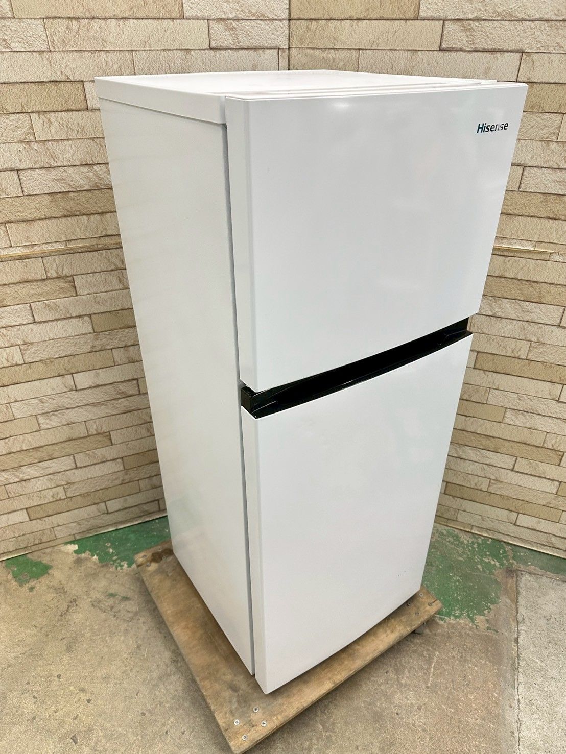 大阪送料無料☆3か月保障付き☆冷蔵庫☆ハイセンス☆2ドア☆2021年☆HR