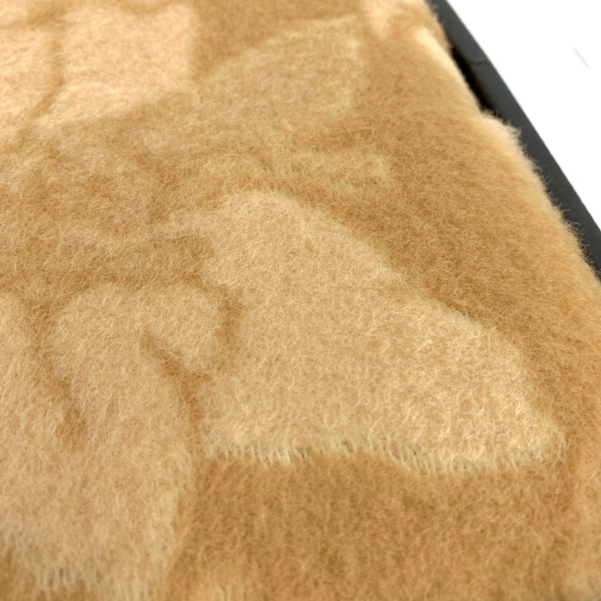 美品 YvesSaintLaurent(YSL) イヴサンローラン YSL ロゴ刺繍 花柄