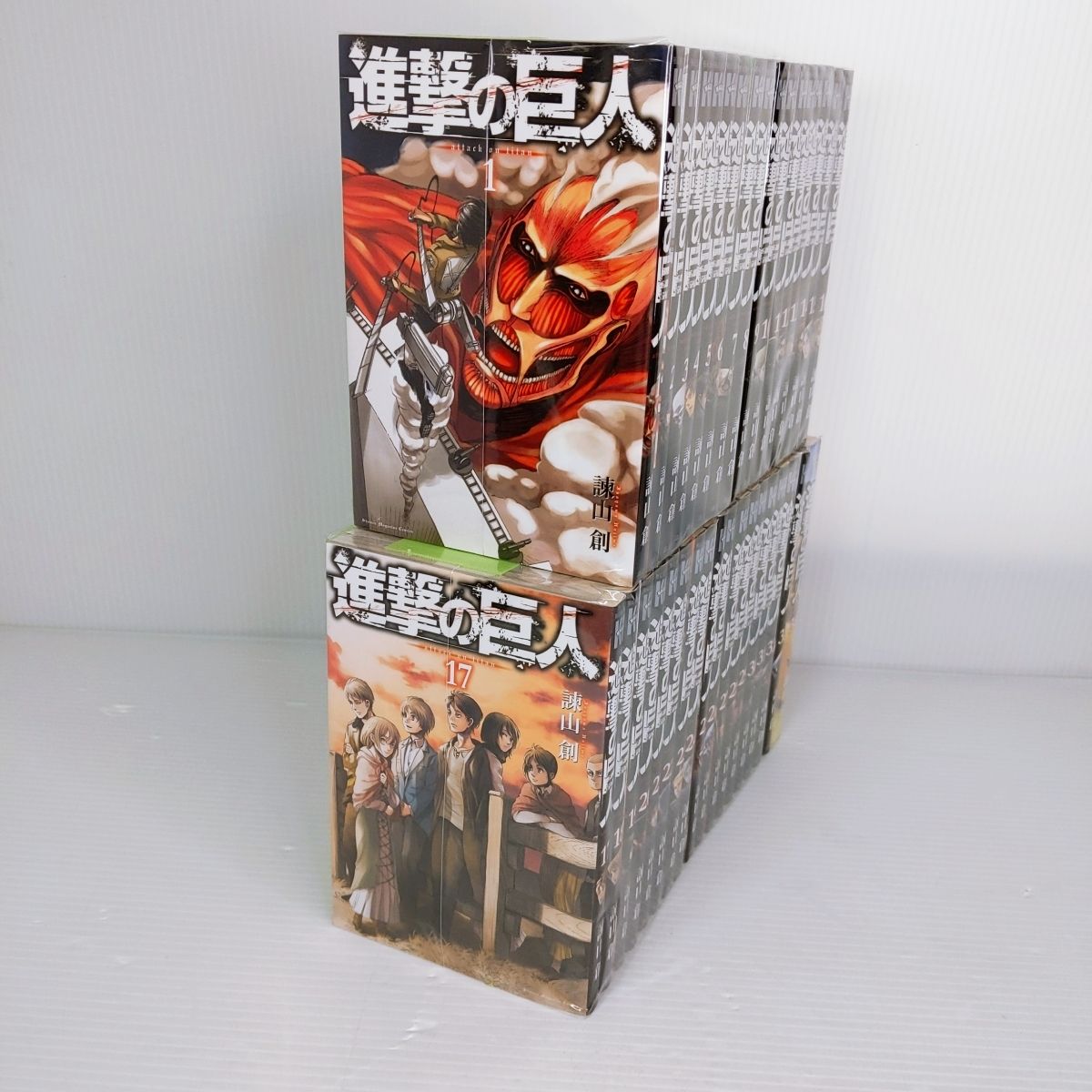 進撃の巨人 全巻セット 1〜24巻新品 25〜34巻中古 進撃の巨人 コミック