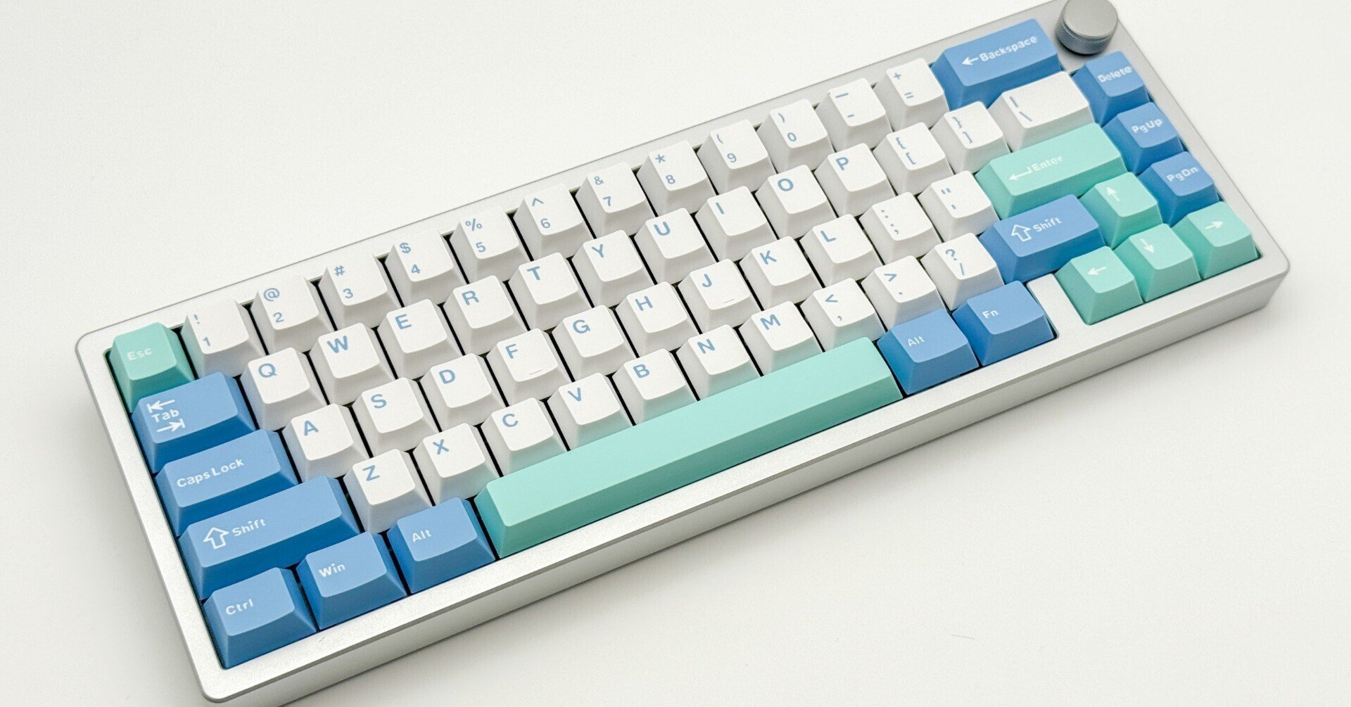 Epomaker Galaxy65」をレビューしました｜イツキ＠個人事業主