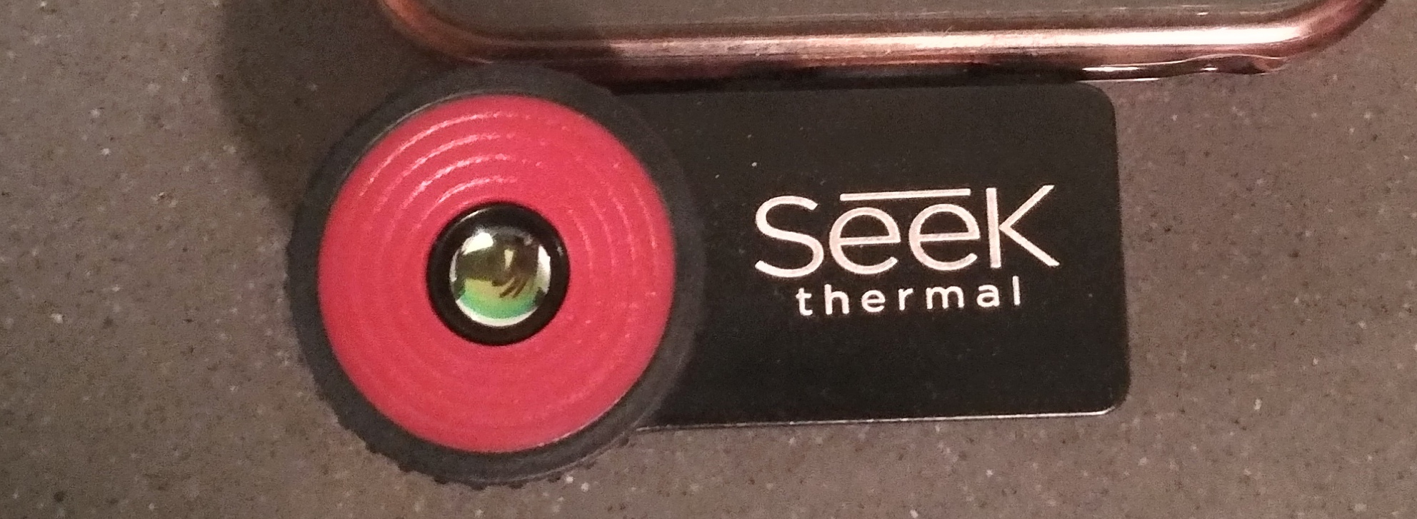 Review: Seek Thermal Compact Pro lets you see in the dark - Gearbrain