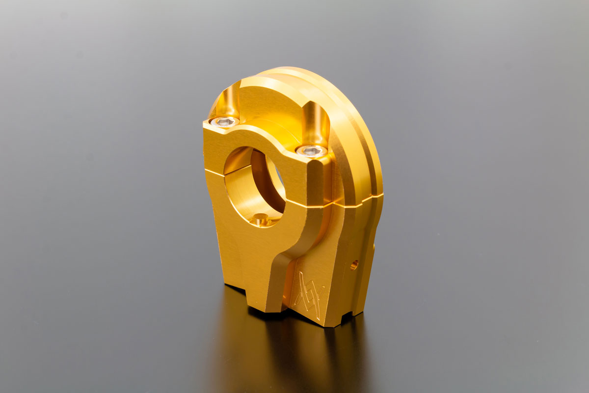 ≪Z900RS専用 スロットルホルダーの開発≫ | 開発情報 | ARCHI