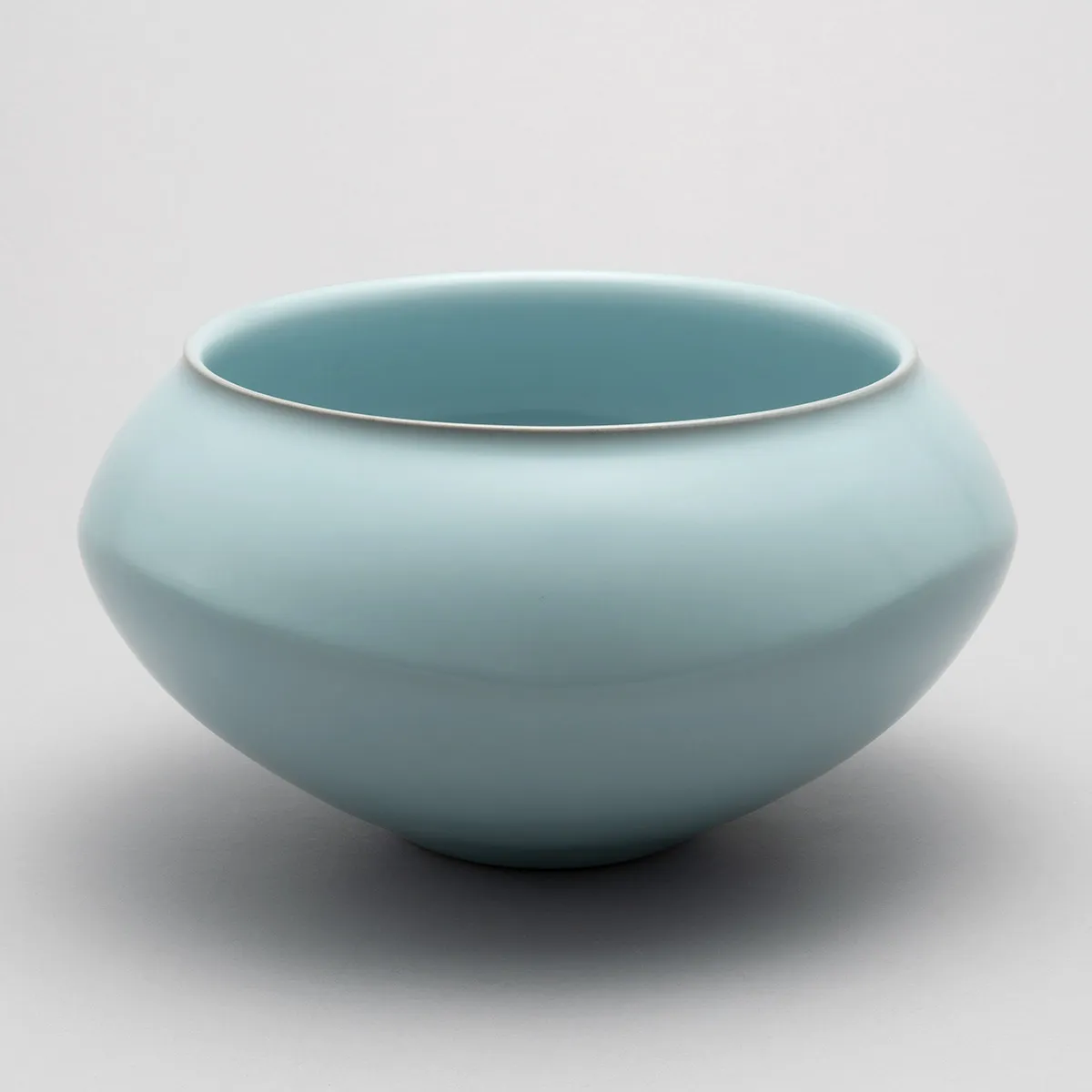 青瓷 平壺「水天彷彿」 | ARTerrace