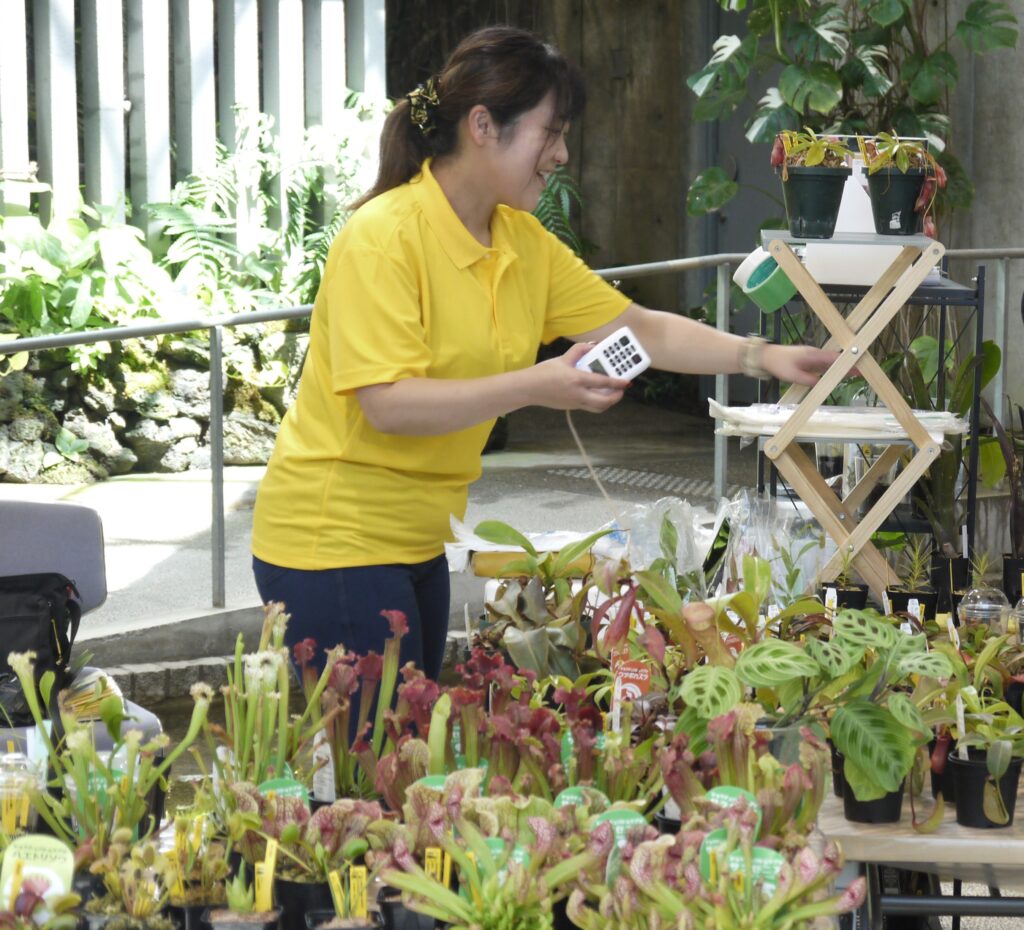 食虫植物の神・土居寛文先生と学ぶサラセニアの魅力<2025-10-04