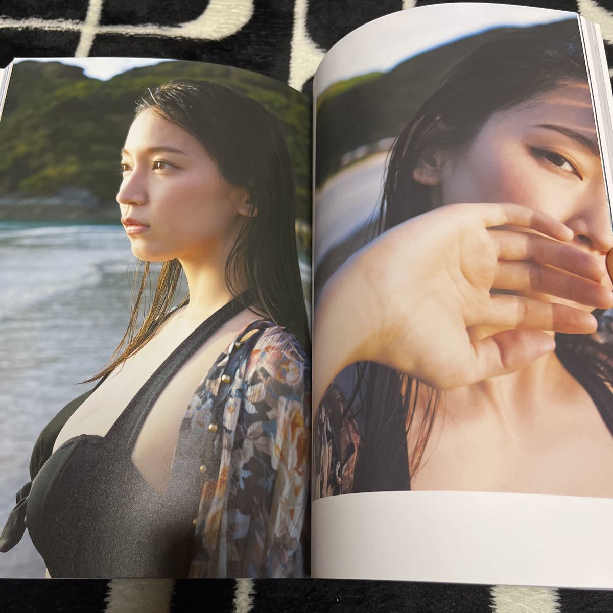 Yahoo!オークション - 吉岡里帆 Wアニバーサリー写真集「日日」スペシ