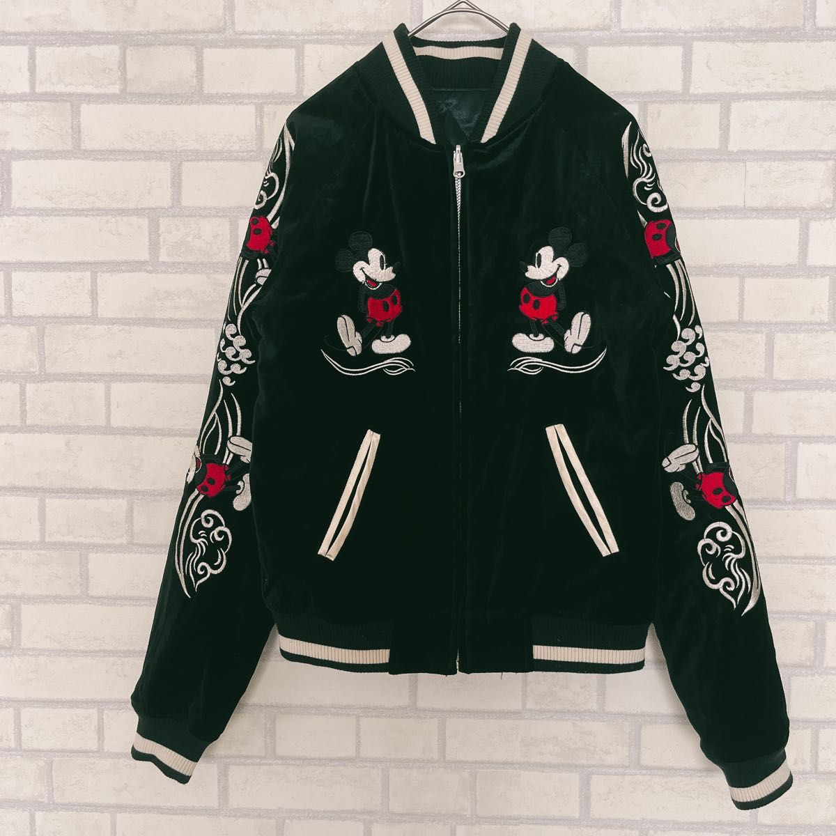 Disney ミッキーリバーシブル スカジャン 刺繍 スーベニアジャケット