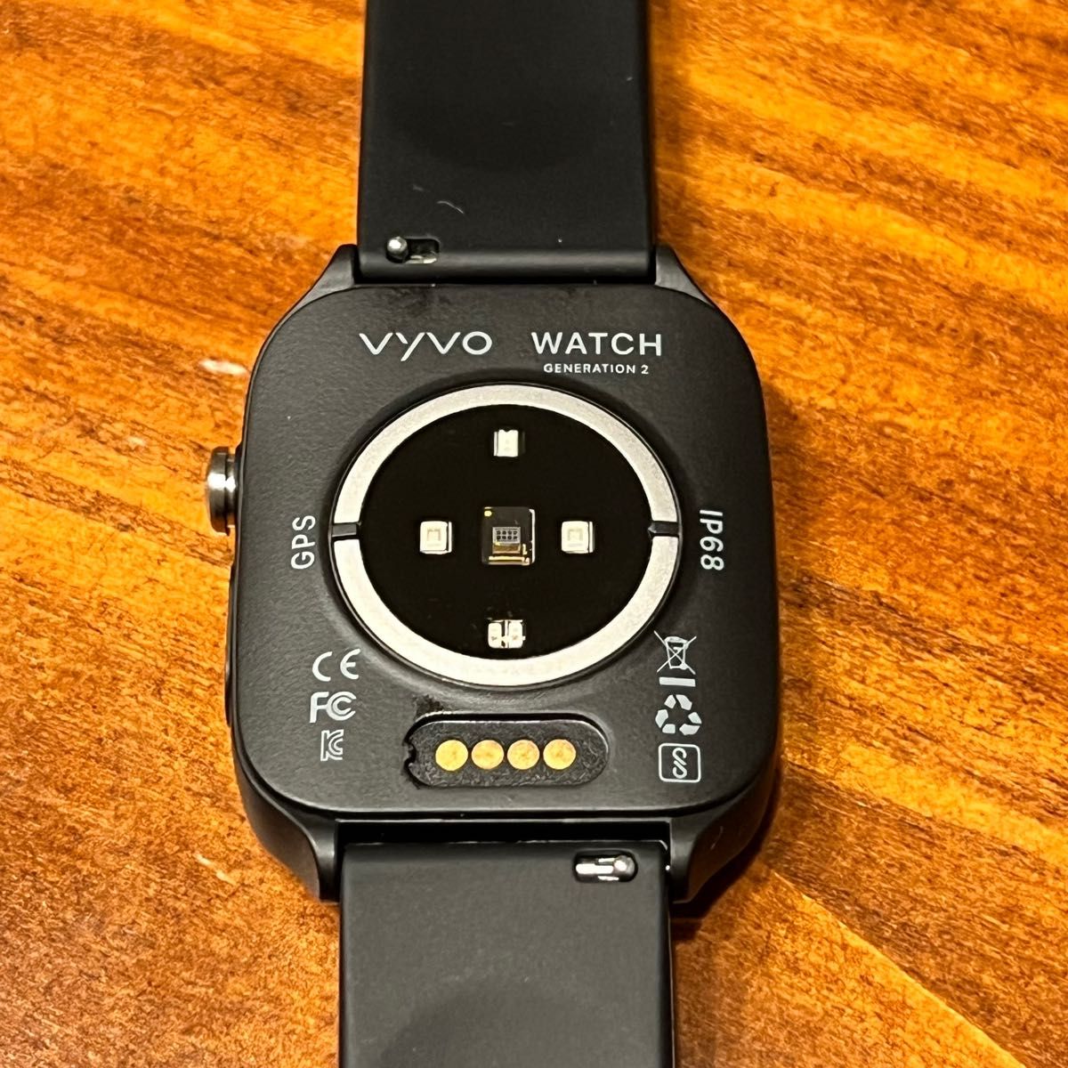 VYVO WATCH GENERATION2 黒ベルト 美品 充電器付き｜Yahoo!フリマ（旧