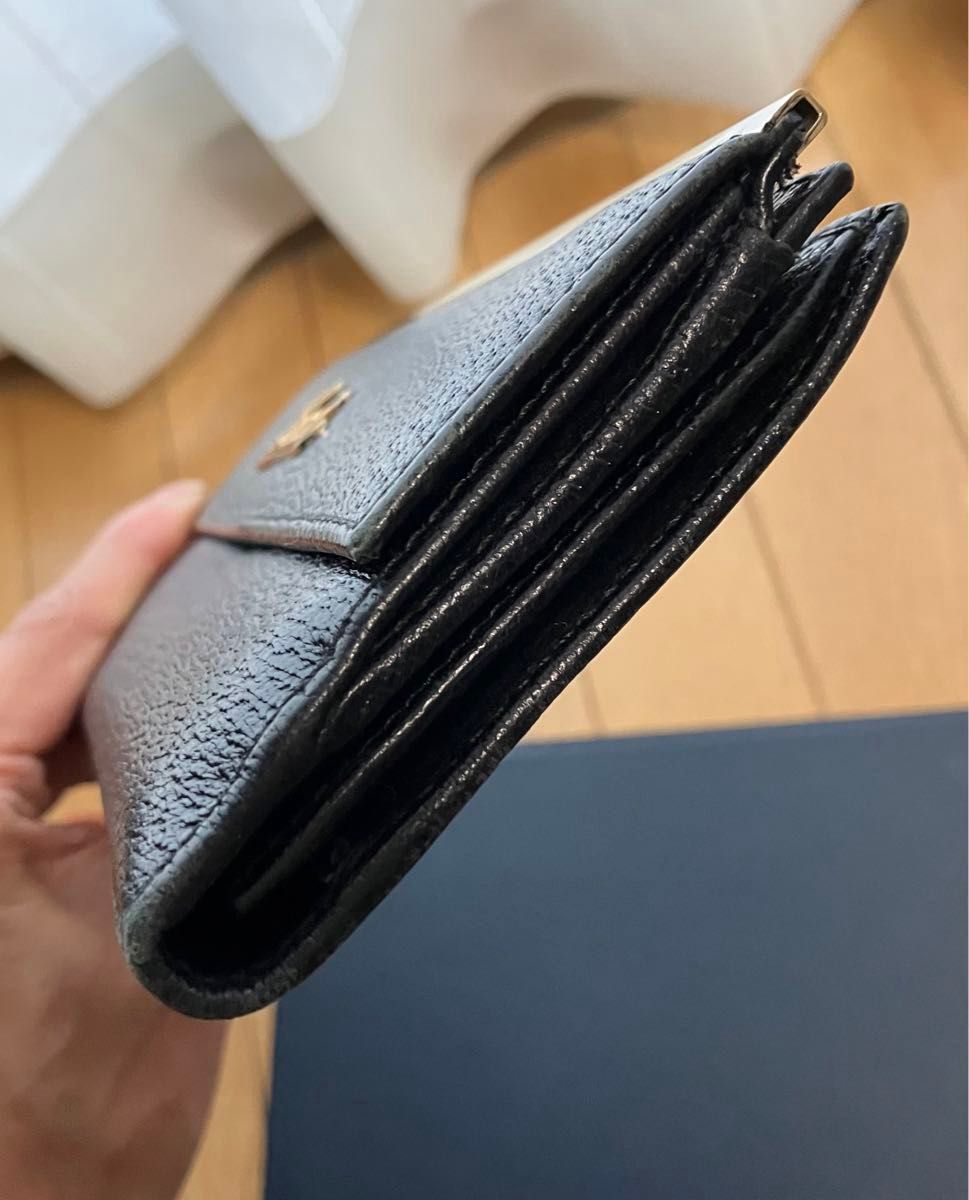 GUCCIグッチ 筆記体ゴールドロゴプレート長財布 レザー｜Yahoo!フリマ