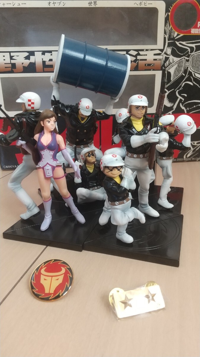 Yahoo!オークション - 希少 メガハウス 【ワイルド7 野性復活 フィギュ