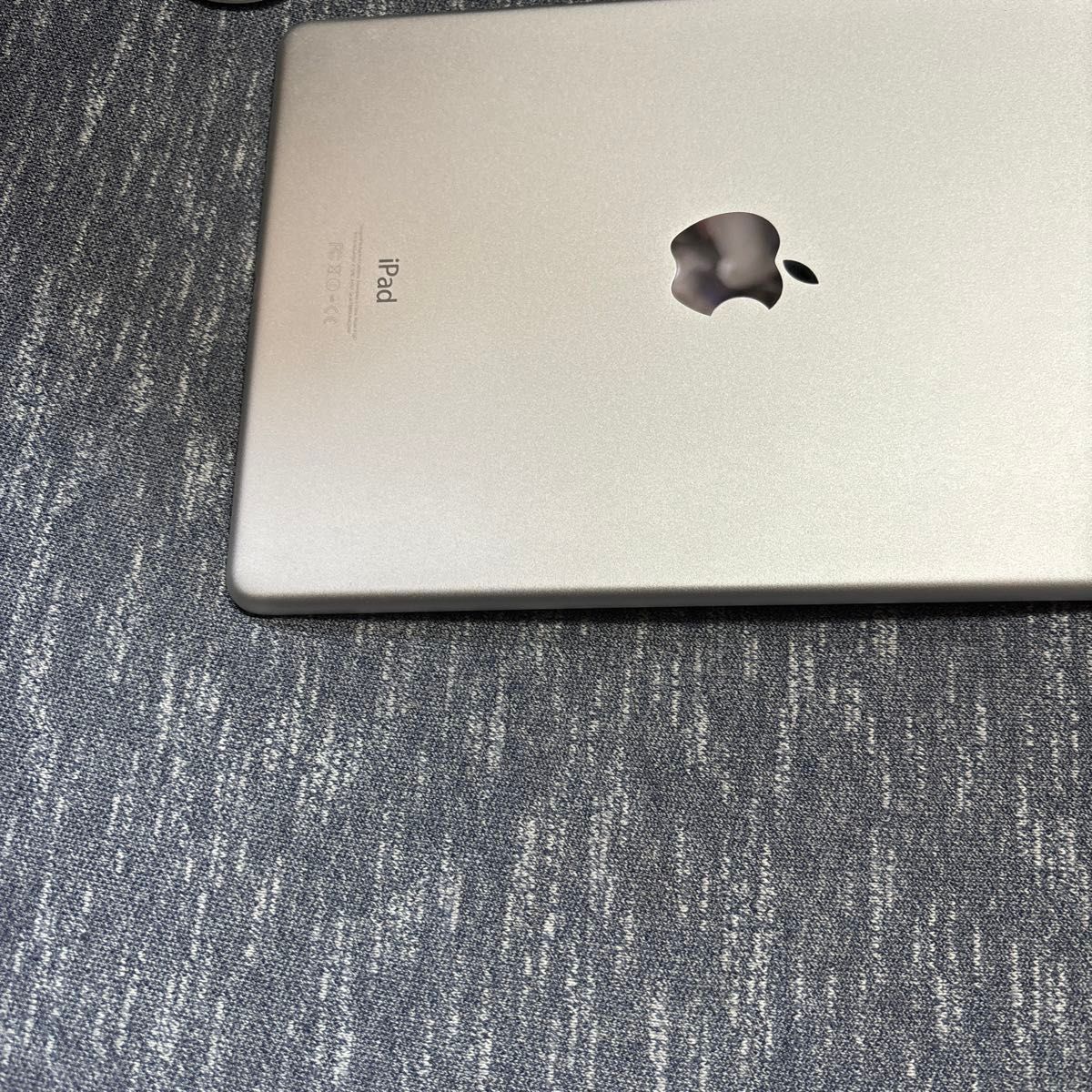 Apple iPad Air2 16GB シルバー セルラー ソフトバンクモデル｜Yahoo