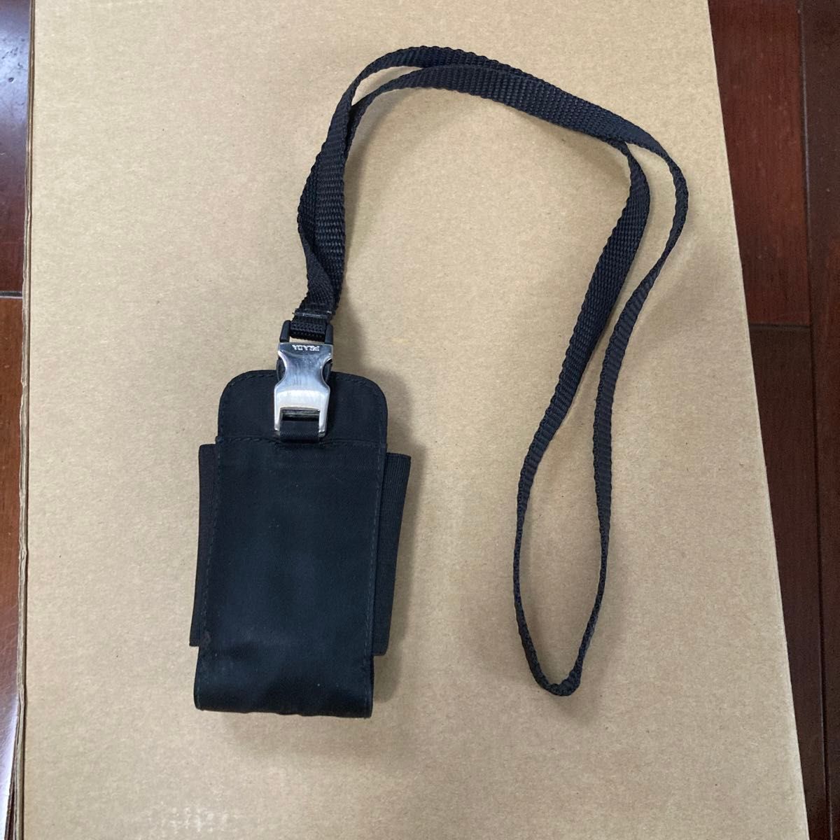 美品 PRADA プラダ モバイルホルダ－ iQOSケース アイコス ブラック