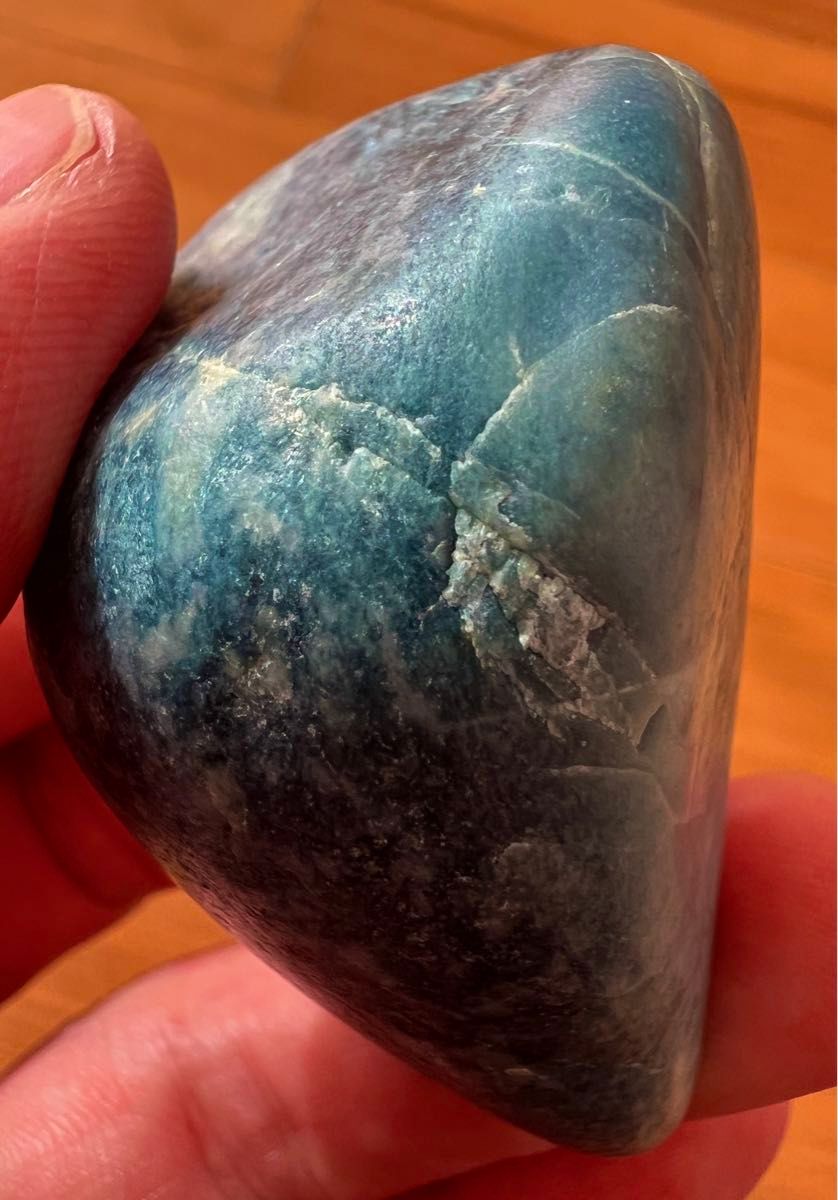 コレクション放出品】新潟県糸魚川市市振海岸産濃青色ヒスイ輝石岩