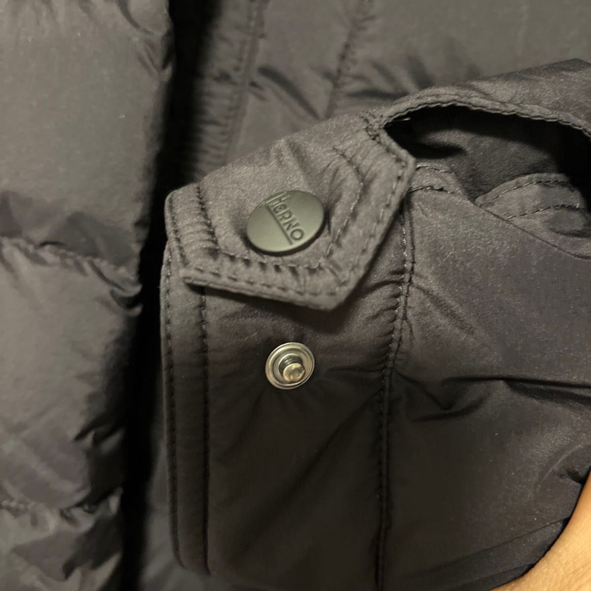 ヘルノ 新品Gジャン型ダウンブルゾン レジェンド ブラック46｜Yahoo