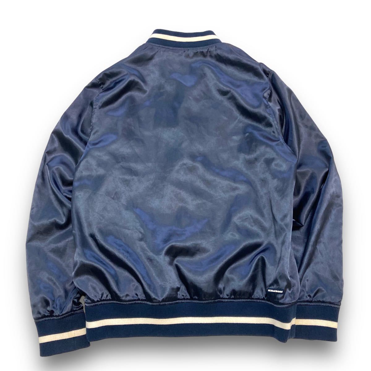 F C R B】F C Real Bristol リバーシブル ナイロンジャケット サテン