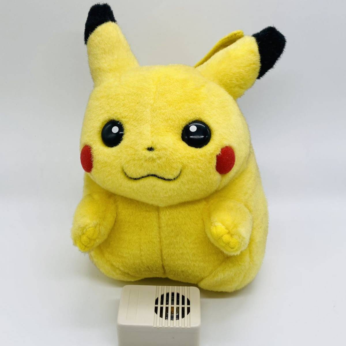 TOMY 初代 ピカチュウ おしゃべりピカチュウ ぬいぐるみ サイズ約22cm