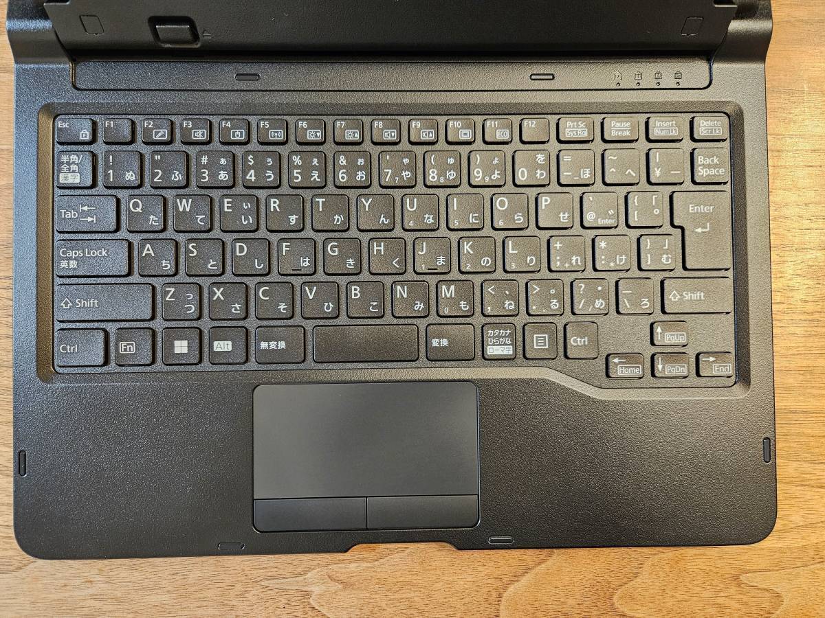 新品同様】タブレットPC 富士通 13 3型 ARROWS Tab Q7312/KB Core i5