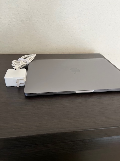 Apple MacBook Pro 13インチ 2018 Core i7 2 7GHz/RAM16GB/SSD512GB