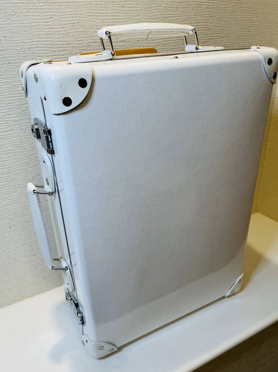 Yahoo!オークション - グローブトロッター GLOVE-TROTTER 限定品 白未