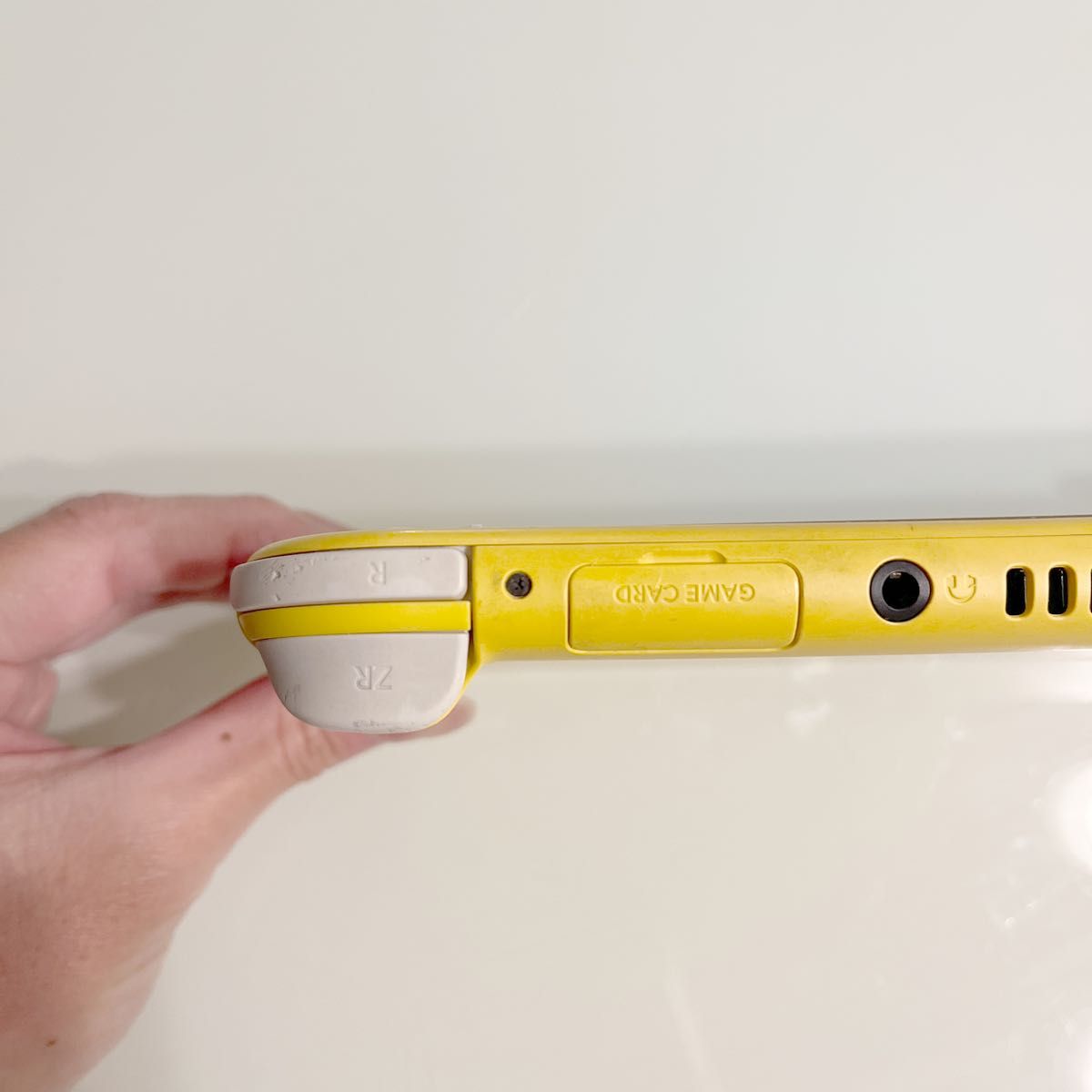 本体のみ・ジャンク品】初期化済み Nintendo Switch Lite イエロー