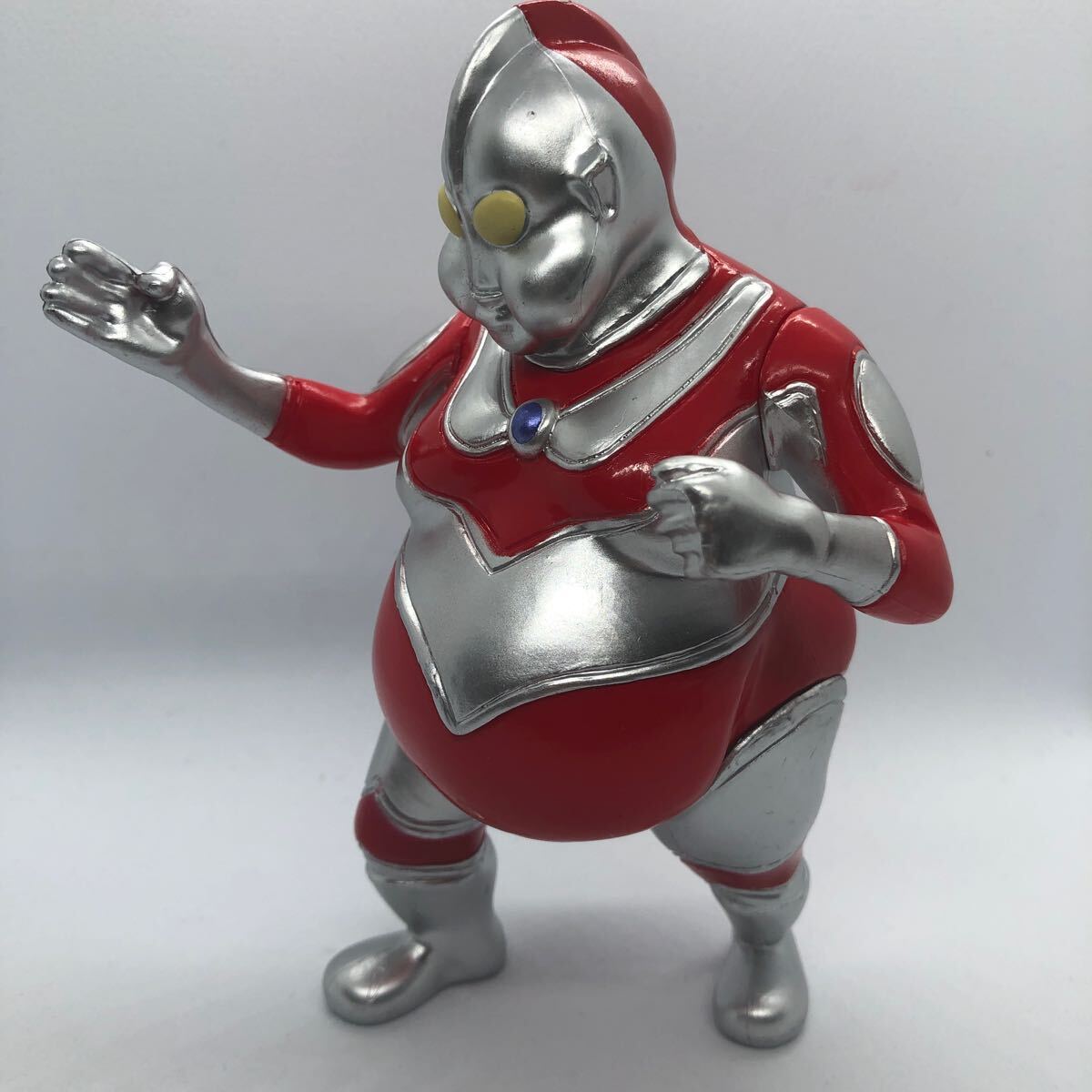 Yahoo!オークション - 【新品・即日発送】デブトラマン① フィギュア