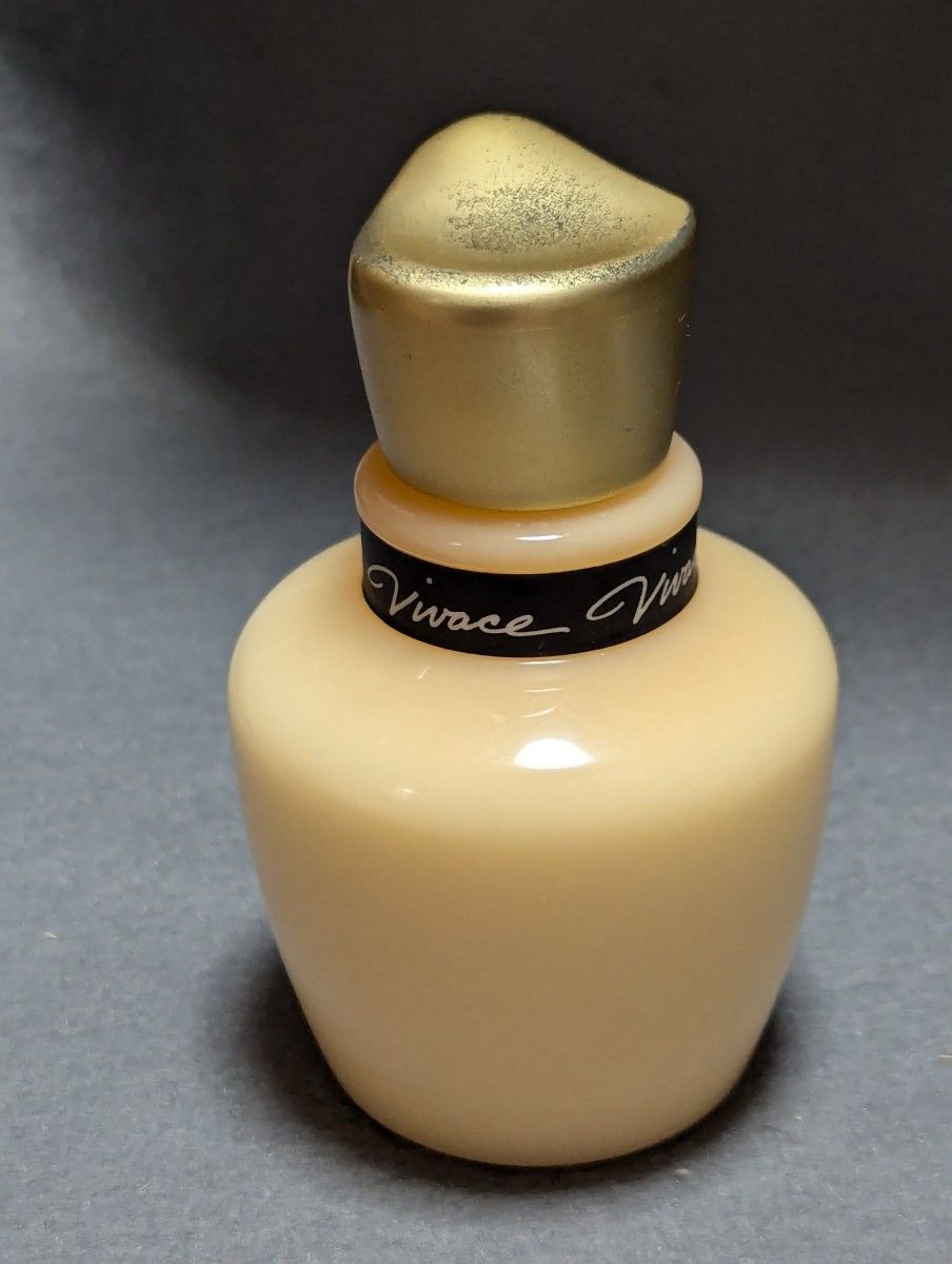 廃盤希少資生堂ビバーチェパウダーコロンシャワーシトラス100ml｜Yahoo