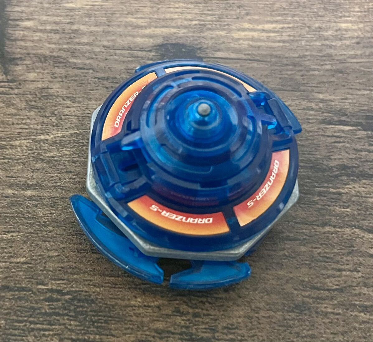 Yahoo!オークション - クリア ドランザーS 美品 爆転シュートベイブレ