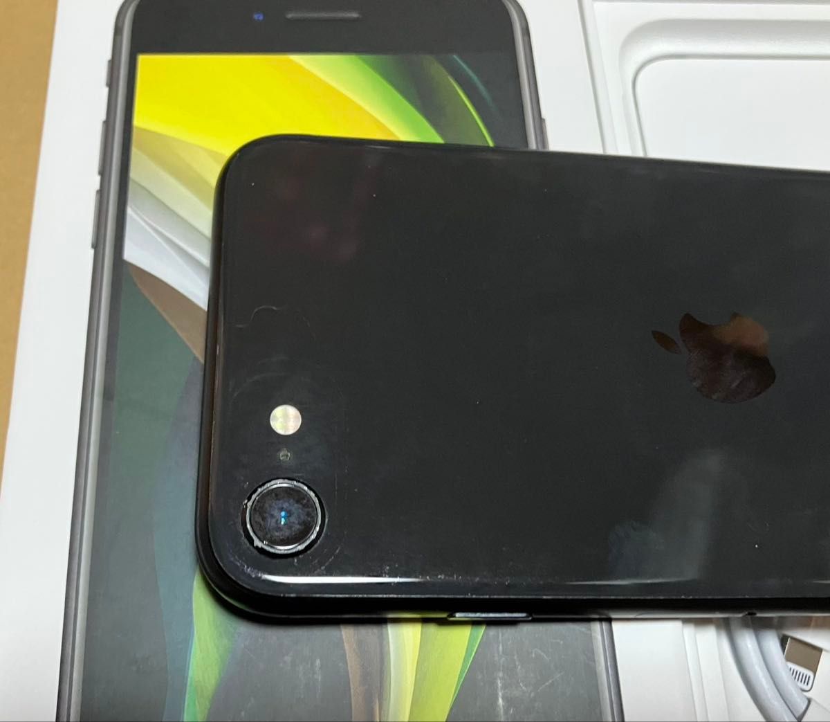Apple iPhone SE2 第2世代 64GB SIMロック解除済み 黒 ジャンク