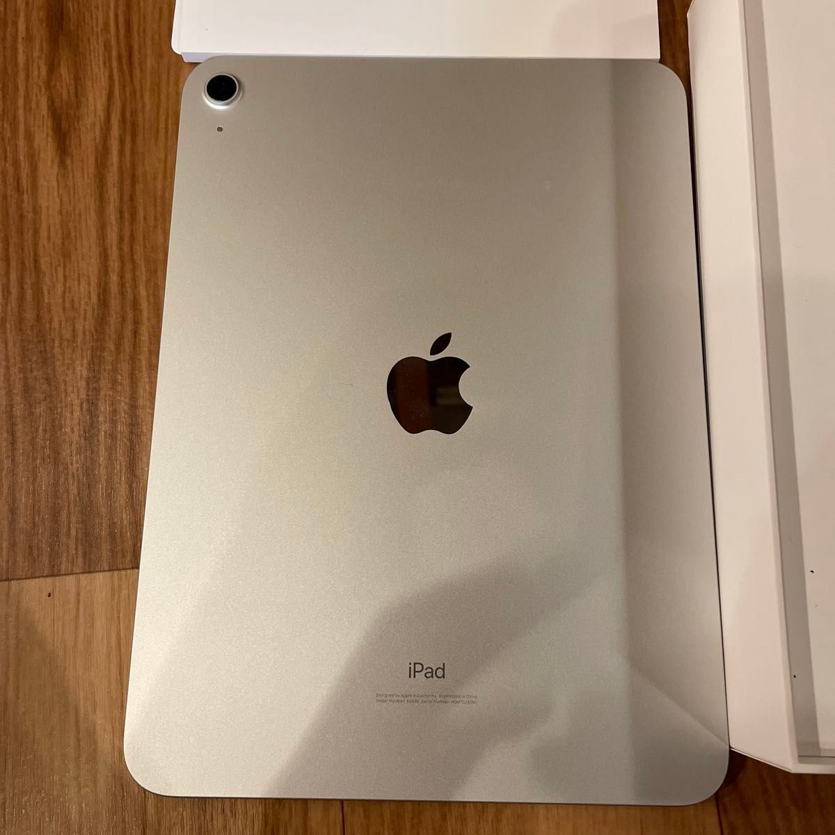 iPad 第10世代 64GB Apple Wi-Fiモデル バッテリー100% シルバー