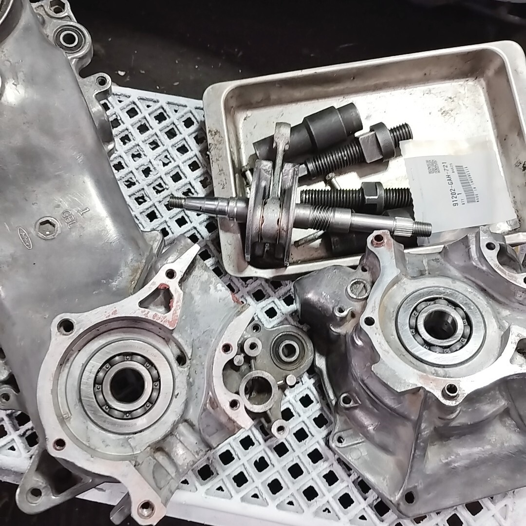 ライブディオ zx 前期 7 2馬力 規制前 ベアリング交換済 クランク