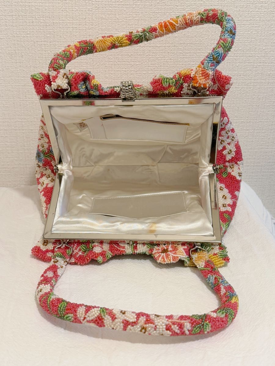 ビーズバッグ 花柄 レトロ ビーズ刺繍 総ビーズバッグ 和装用バッグ 手