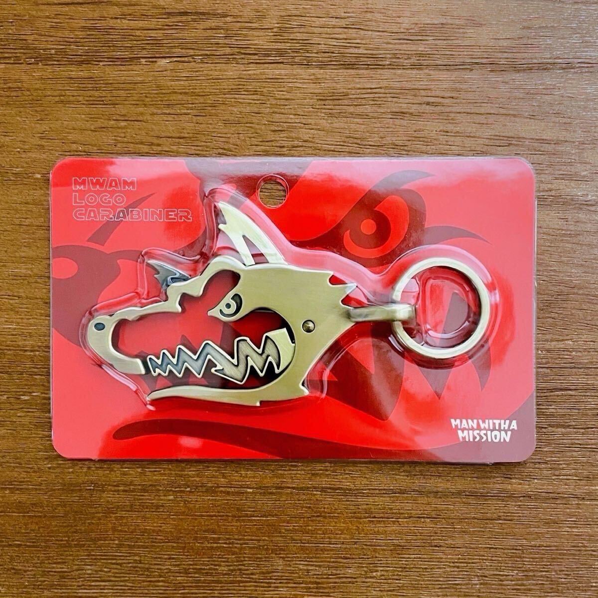 新品】MAN WITH A MISSION マンウィズ ロゴ カラビナ／古美 カラビナ