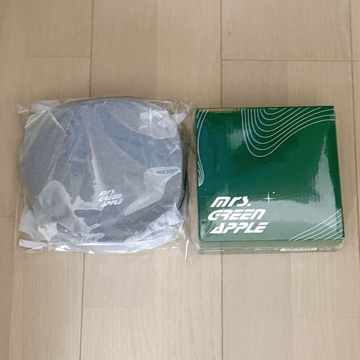 新品未開封】 ミセス MGA ポータブルCDプレーヤー ショルダーバッグ