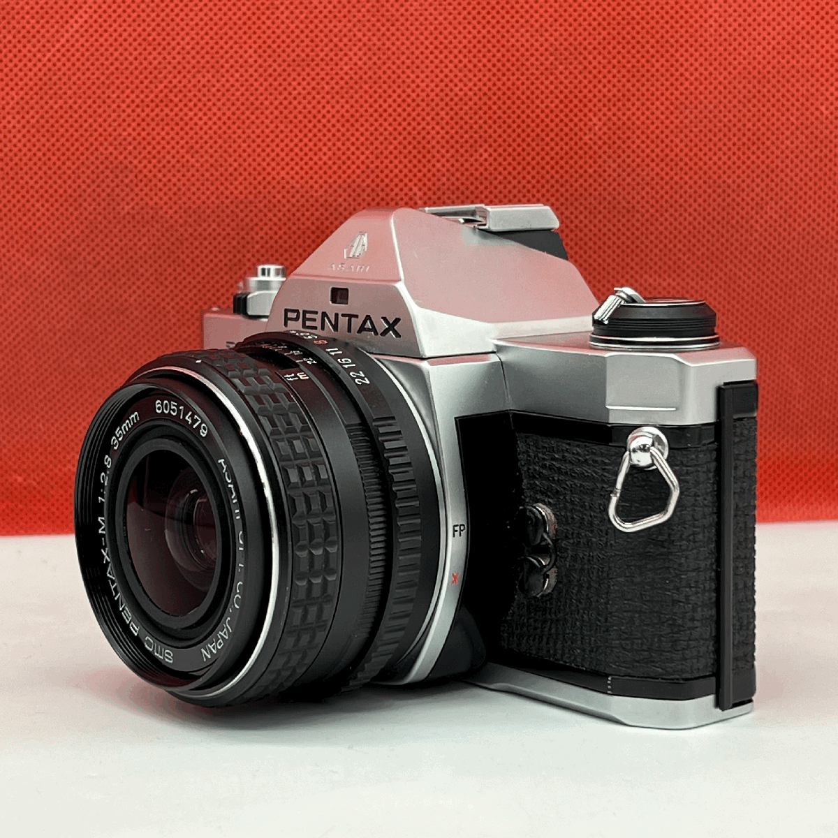 ○[ジャンク品] ペンタックス Pentax MX 35mm 一眼レフフィルムカメラ