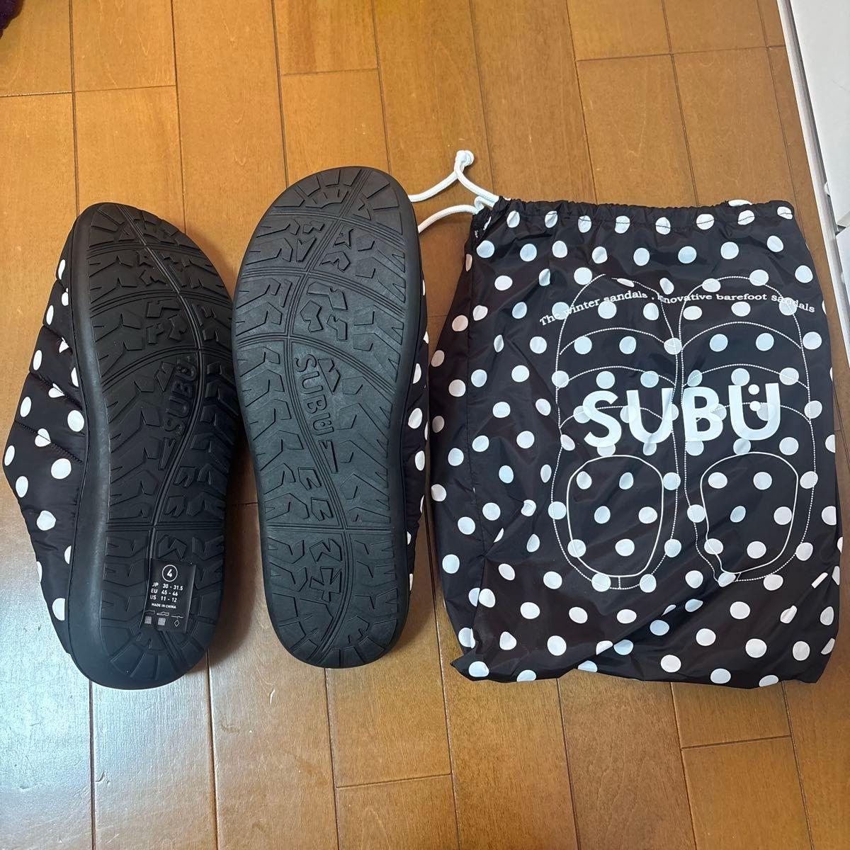 SUBU スブ ドット柄 サンダル ブラック サイズ4 水玉 新品未使用 冬