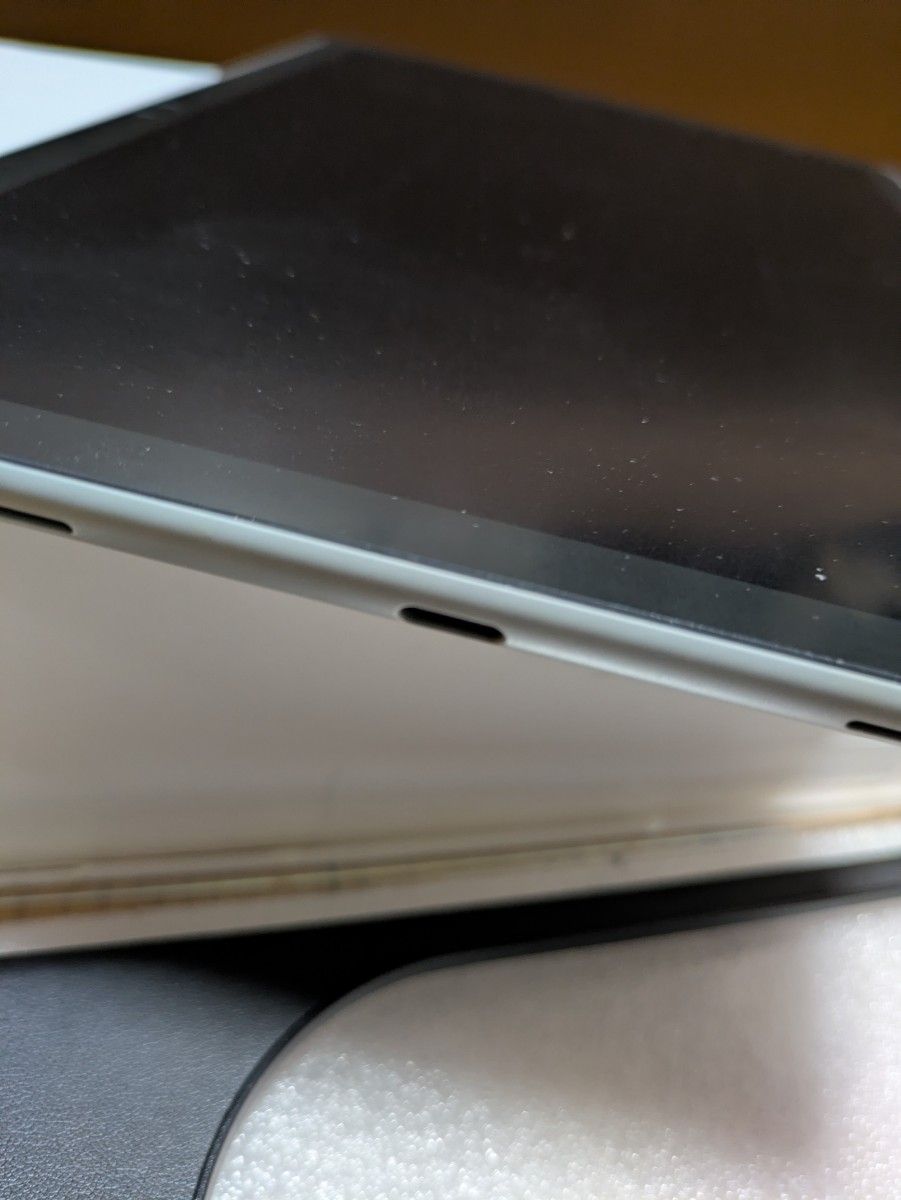 Google Pixel Tablet ヘーゼル スピーカー付モデル+ケース2つ ピクセル