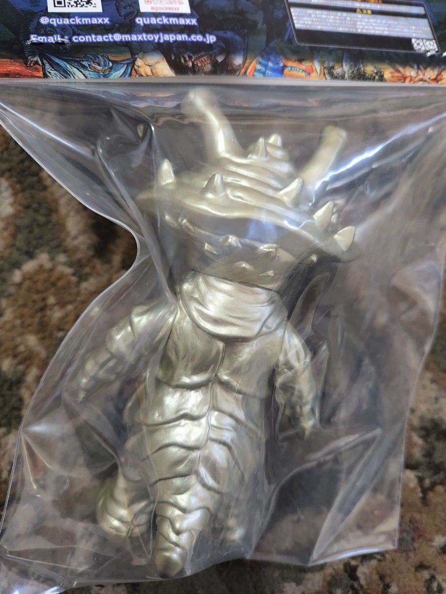 MAXTOY 新作 カネゴン シャンパンゴールド ウルトラQ ウルトラマン
