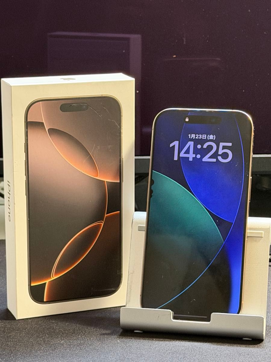 液晶難あり】iPhone 16 Pro デザートチタニウム 256 GB SIMフリー