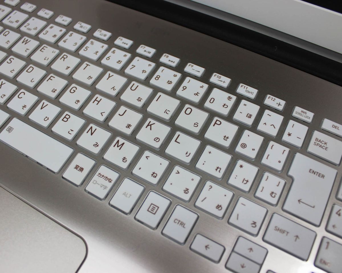 ハイスペ Core i7 SSD512GB メモリ12GB フルHD オフィス付き Windows11