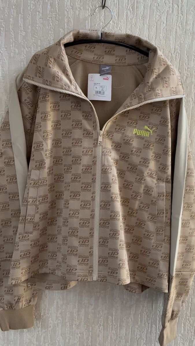 品薄商品】Ado よだか ファッショナブル トラックジャケット XL(大