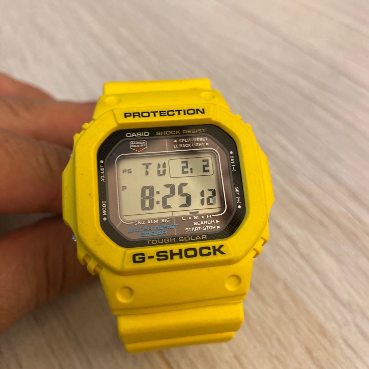 G-SHOCK CASIO G-5600A Gショック 黄色 イエロー 希少レア タフ