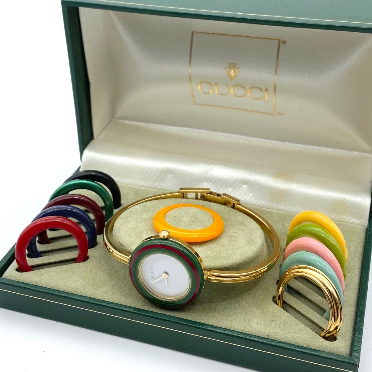 良品 稼働 オーバーホール済 グッチ 新品電池 チェンジベゼル