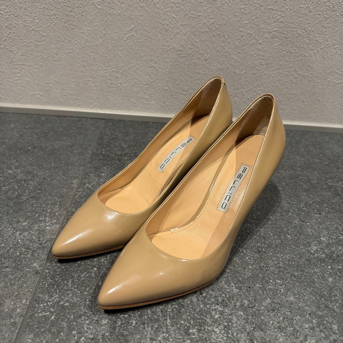 美品 PELLICO ペリーコ アニマ パンプス 36 ベージュ エナメル ヒール