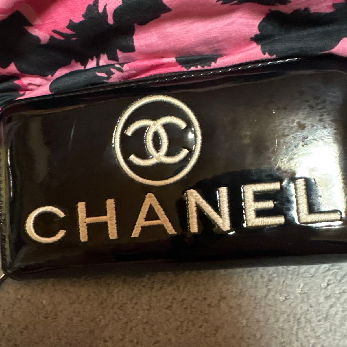 今日限定割引CHANEL シャネル ココマーク エナメル 長財布ブラック