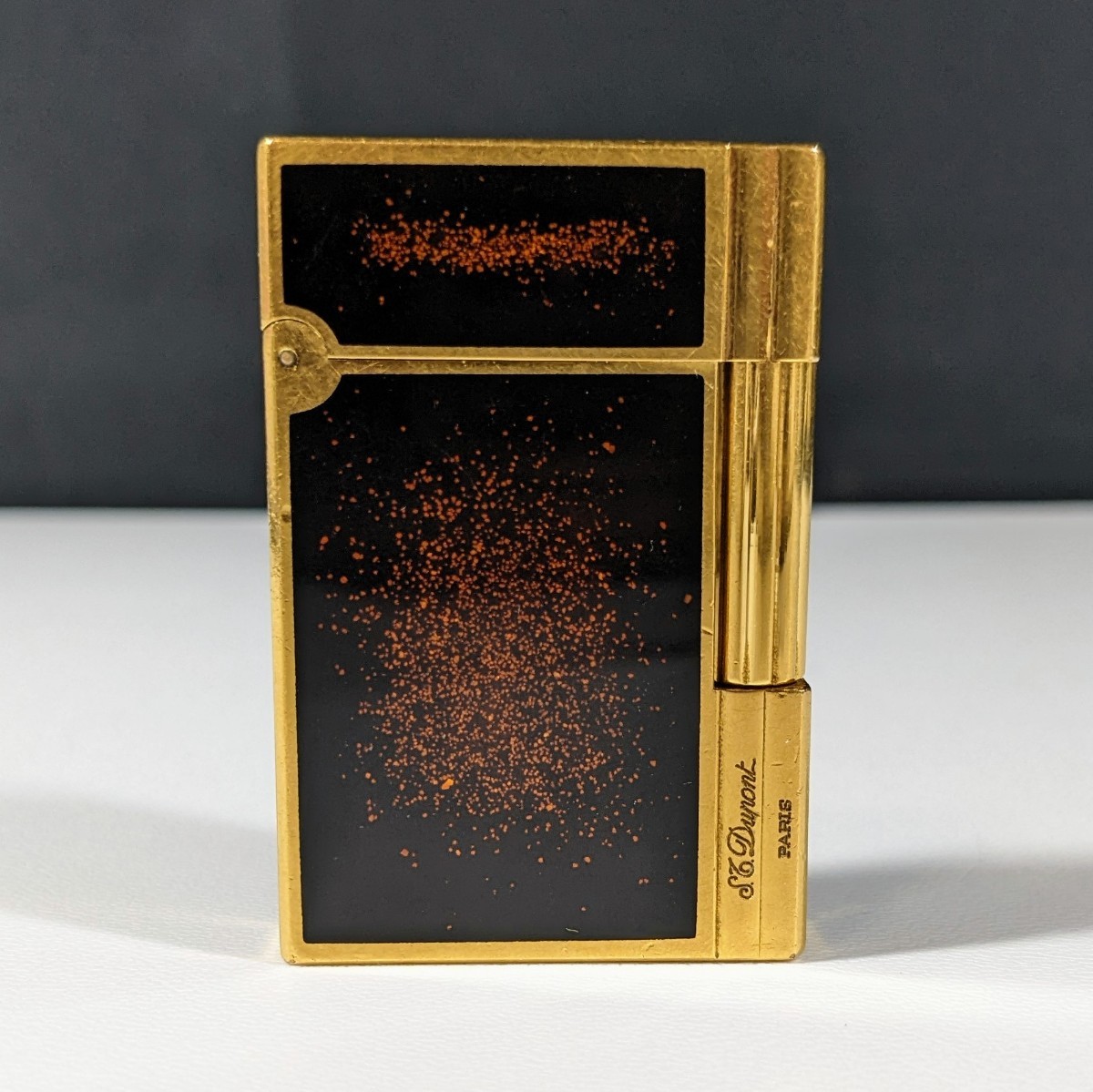 S T Dupontデュポンガスライター ライン2Sギャッツビー 金ラメ漆 黒金