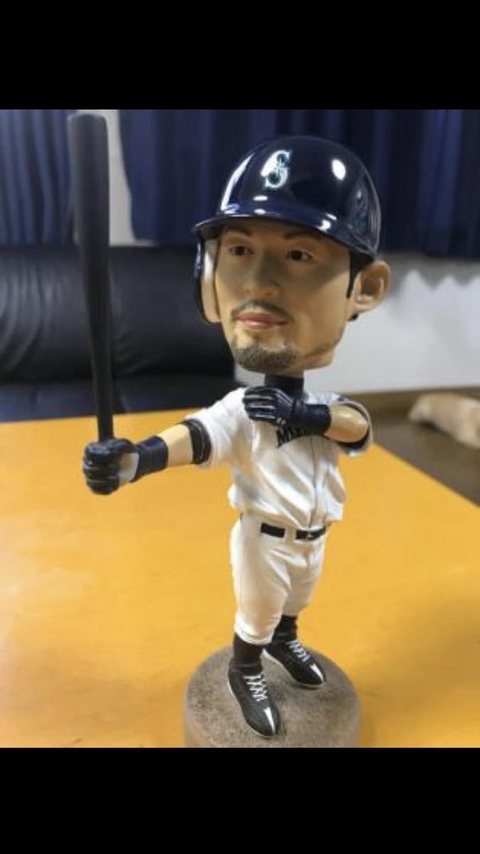 送料無料 完全未開封品 イチロー マリナーズ QMAN バブルヘッド 首振り